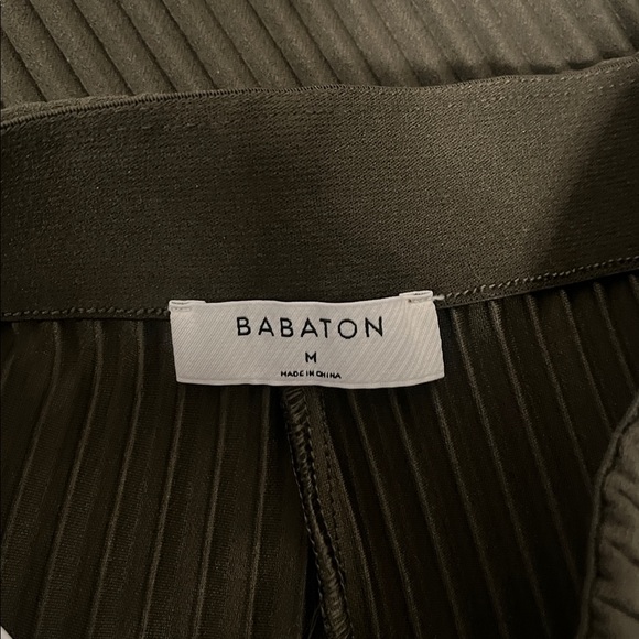 Babaton Skilled Pant in green - Picture 8 of 10